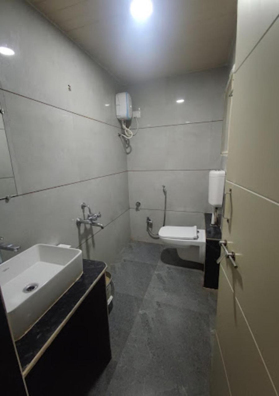 Sea King Beach Resort Ganpatipule Esterno foto