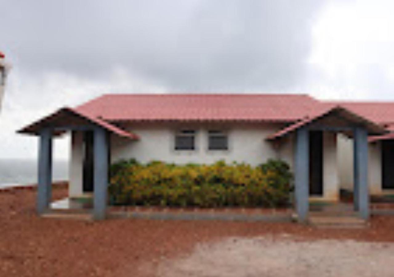Sea King Beach Resort Ganpatipule Esterno foto