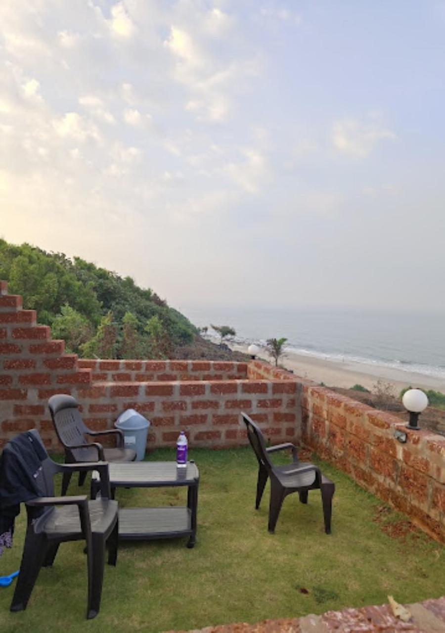 Sea King Beach Resort Ganpatipule Esterno foto